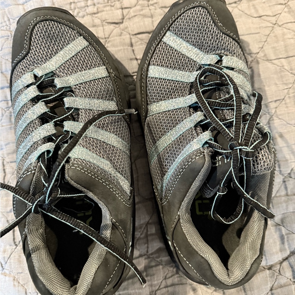 KURU Gray and Black Athletic Shoes